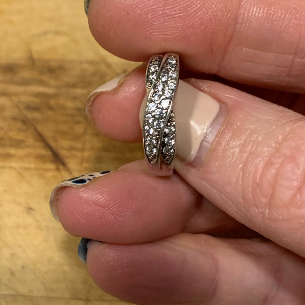 Simply Beautiful Serling Silver and CZ Ring. The perfect wedding band! - Picture 10 of 16